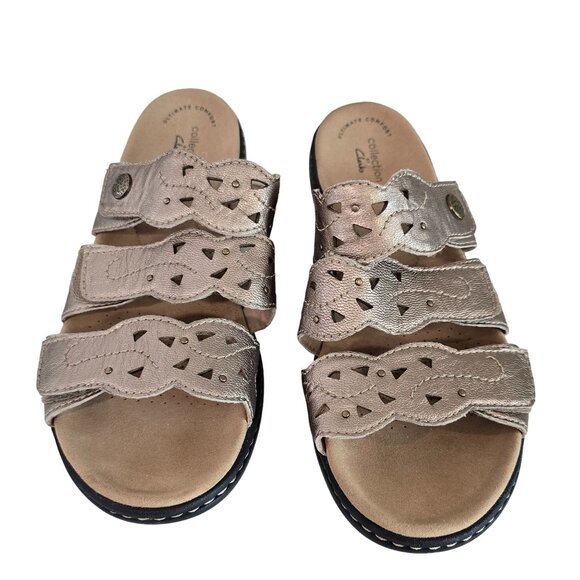 Clarks Collection Womens Comfort Casual Sandals Sz 9 Metallic Leather Adjustable - Picture 10 of 10